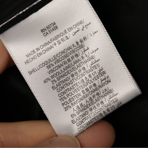 BCBGMAXAZRIA Black Wool Blazer with Satin Bottom Design, Size XXS, Excellent - Picture 9 of 11